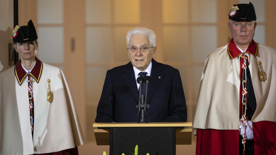 Mattarella nella Giornata mondiale del Rifugiato, opporre la forza della pace