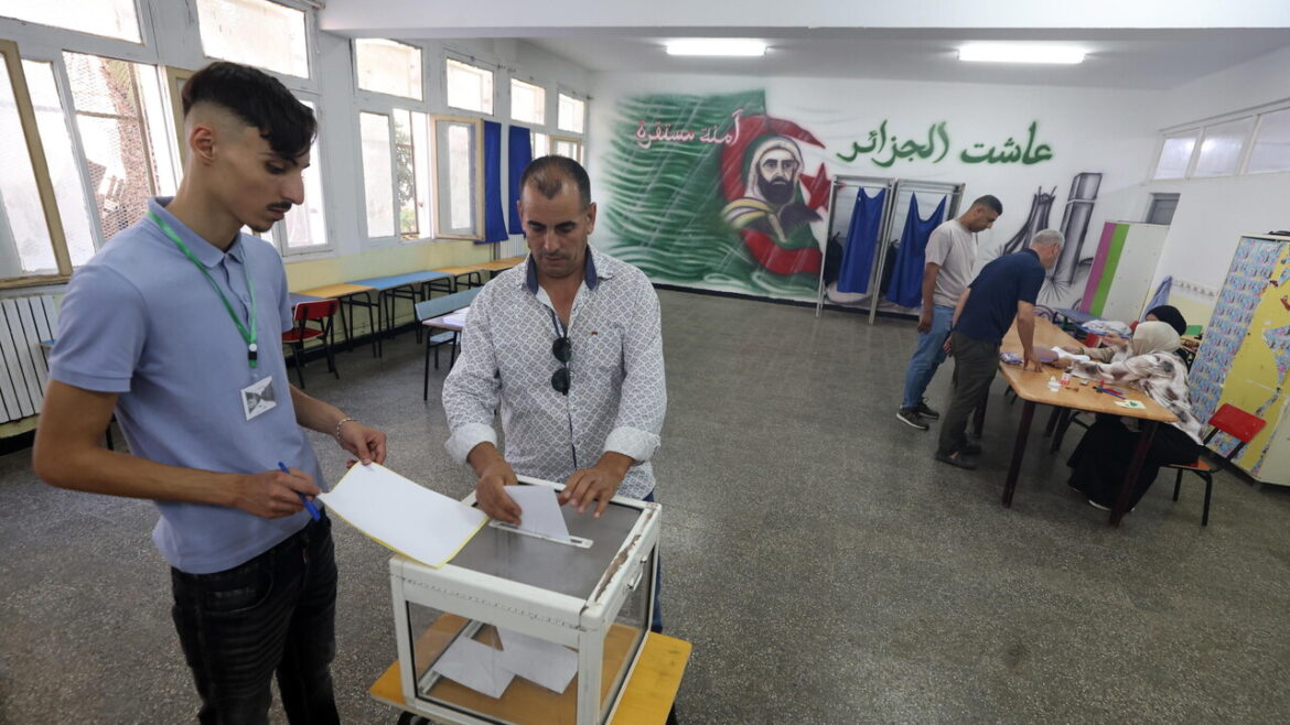Forte astensione alle legislative in Algeria, affluenza al 20,79%