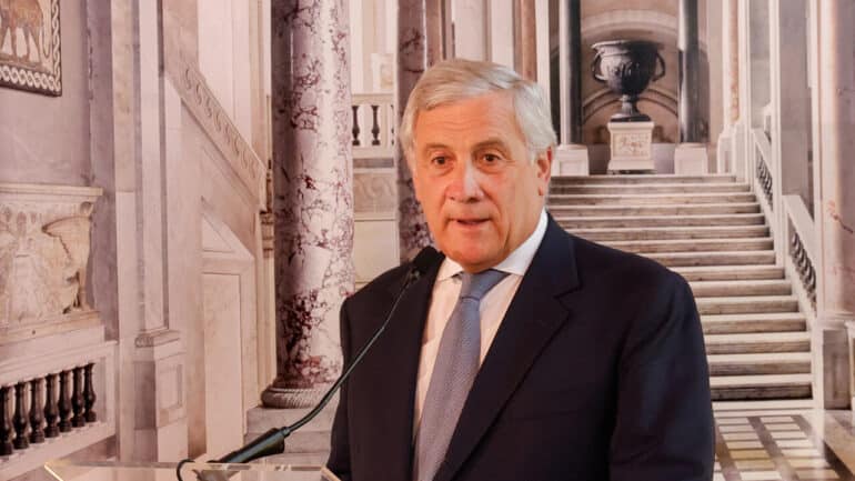 fad437cce7cba6e2d8743b980d0fe9c1