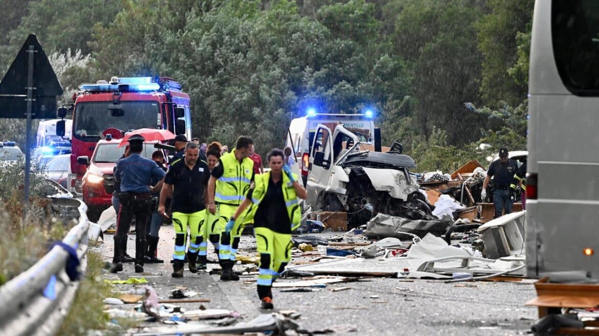 Incidente sulla Terni-Rieti, le vittime sono il conducente del bus e 5 turisti