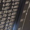 Borsa: Europa consolida i record, indici piatti in chiusura