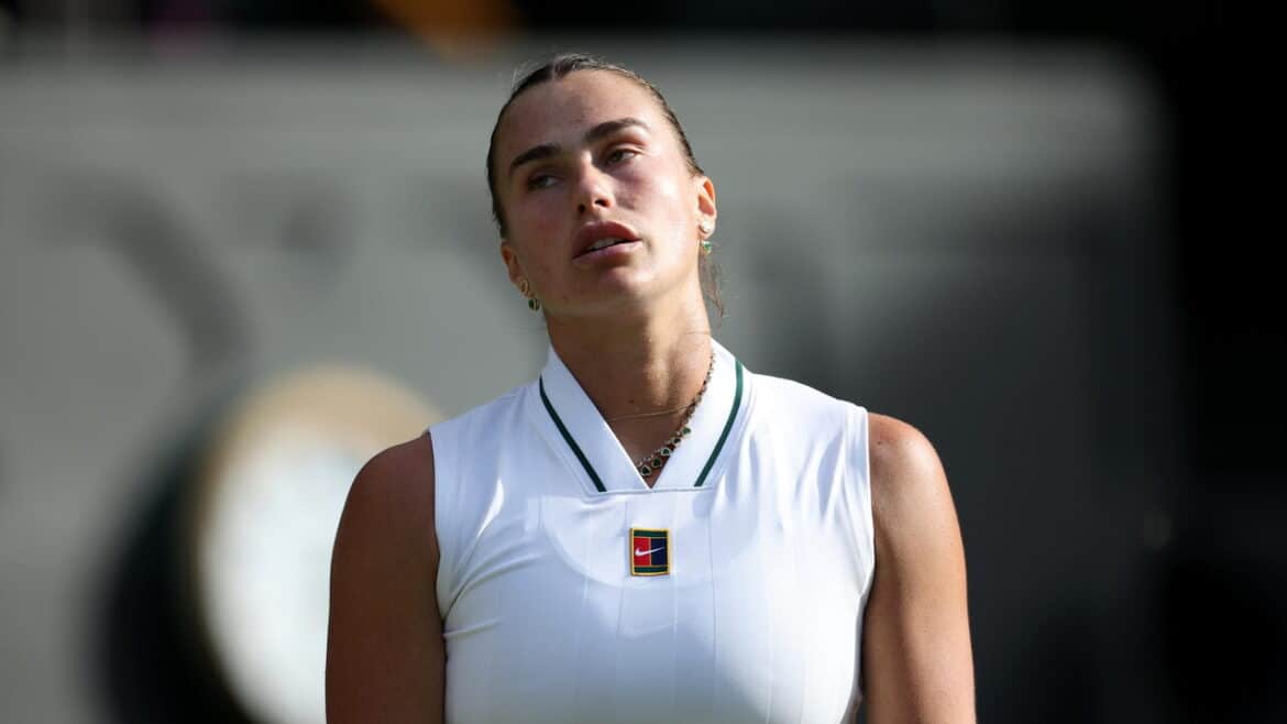 Tennis, n.1 al mondo Sabalenka sconfitta da Alexandrova a Toronto