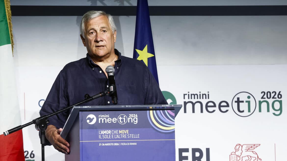 Tajani, due italiani coinvolti dalla frana in Nepal in buone condizioni