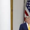 ‘Trump pronto a revocare 200mila visti a stranieri che hanno chiesto asilo’