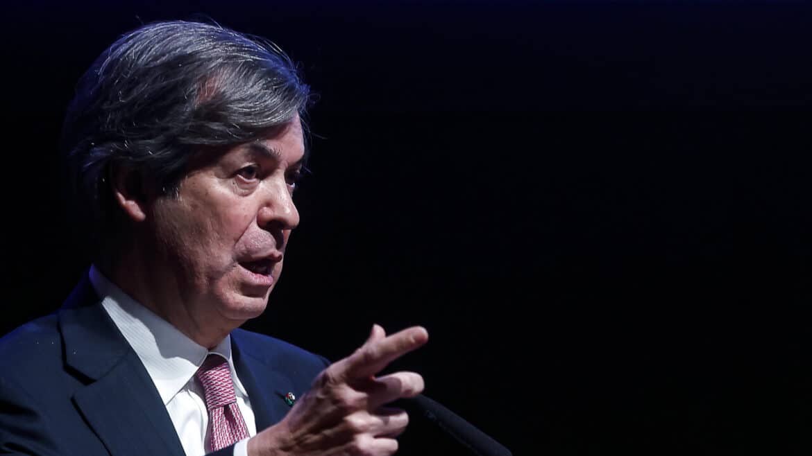 Da Intesa esposto alla Consob su operazioni annunciate dopo l’opas