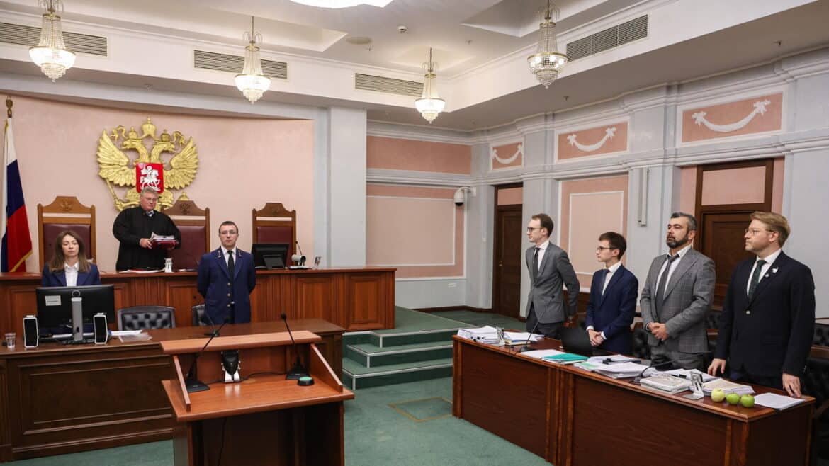 La Corte Suprema russa esclude il partito d’opposizione Yabloko dalle elezioni