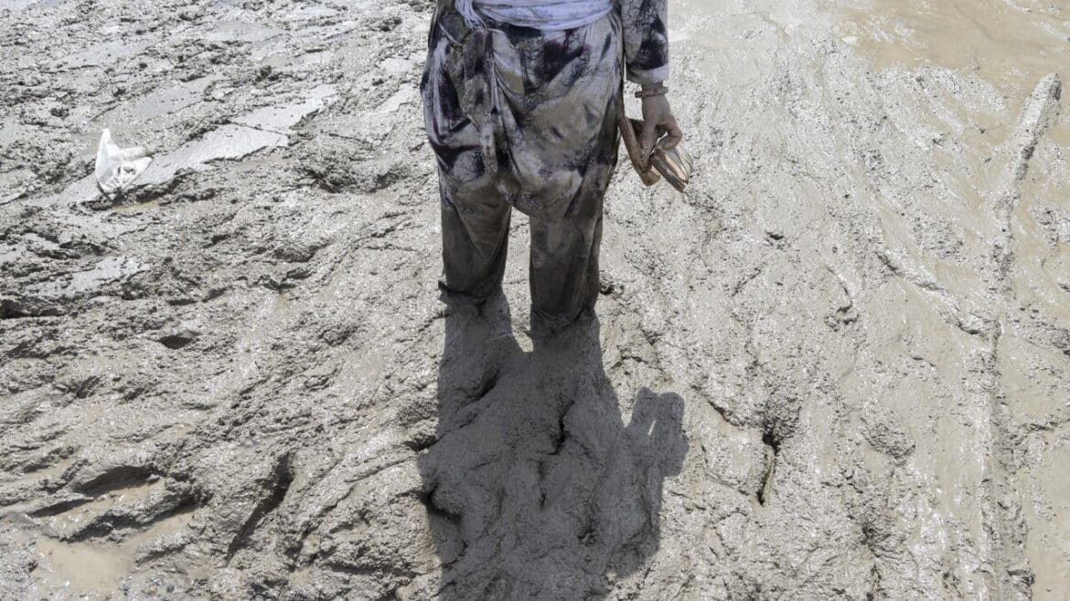 Nuova frana in Tibet, soccorritori trasferiti in zona sicura