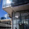 Borsa: Europa contrastata, future Usa in calo, Milano -0,45%