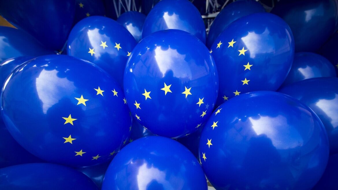 L’Ue riforma le regole sugli appalti pubblici, arriva la preferenza europea