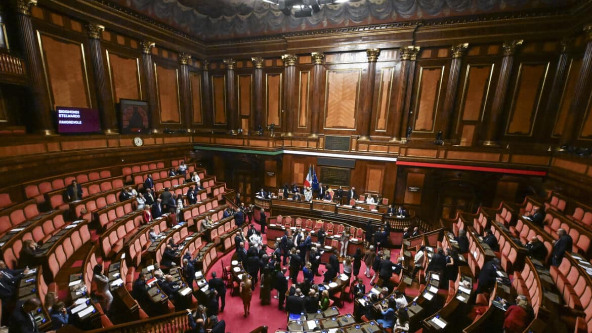Commissione non chiude l’esame sulla legge elettorale, in Aula al Senato senza mandato