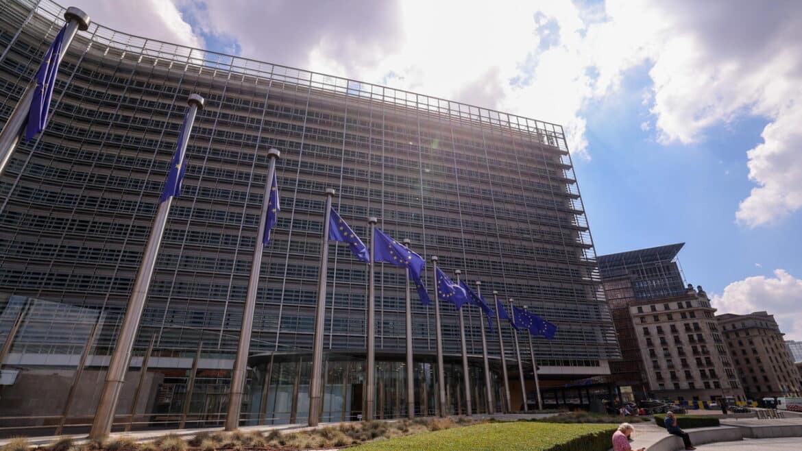 Ue accelera su mobilità lavoratori, arrivano titoli e previdenza digitali