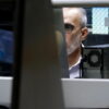 Borsa: Milano chiude in calo, Ftse Mib -1,6%