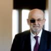 Rushdie, c’è molta pressione sulla libertà di parola, ma gli scrittori sono ostinati