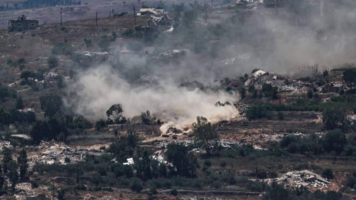 Beirut, ‘almeno 4 morti con 2 donne nei raid israeliani nel sud del Libano’