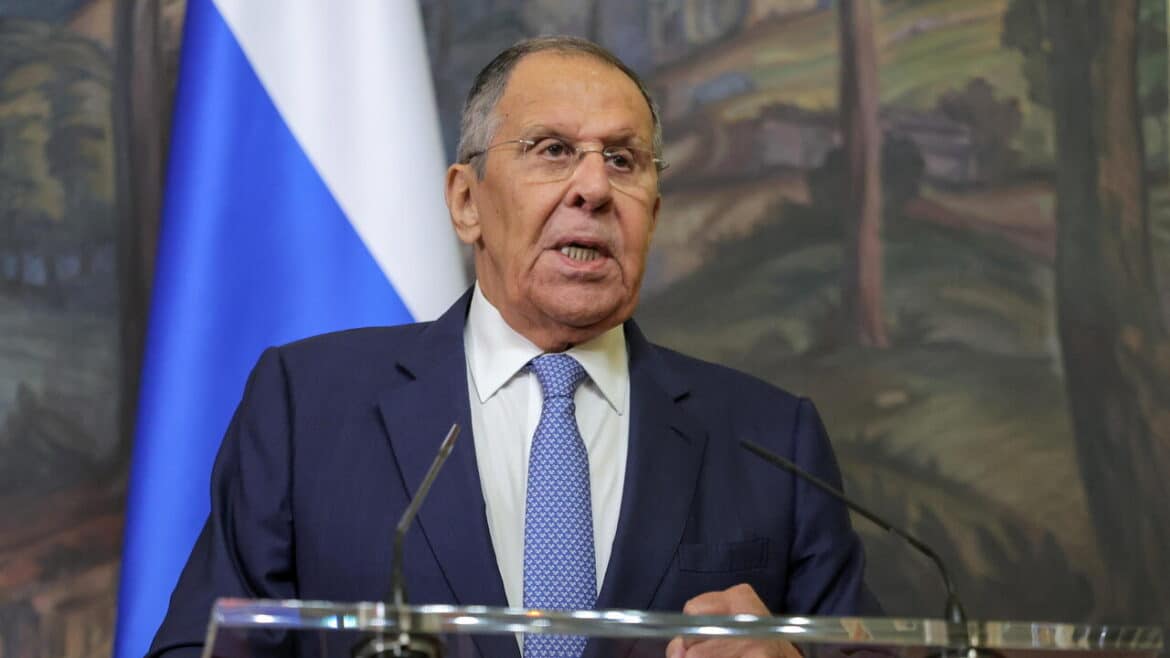 Lavrov, ‘se l’Europa ci attacca, il conflitto sarà breve’