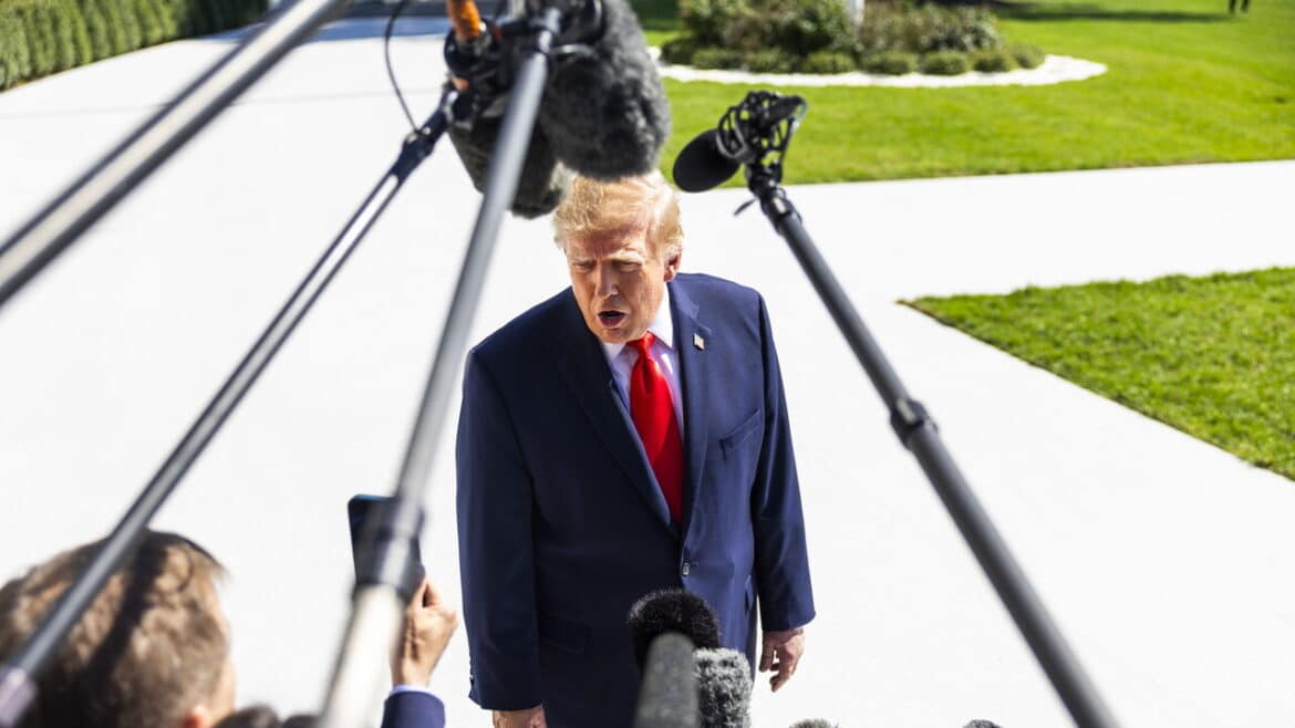 Trump, ‘potremmo chiedere all’Europa di rilasciare le riserve di diesel’