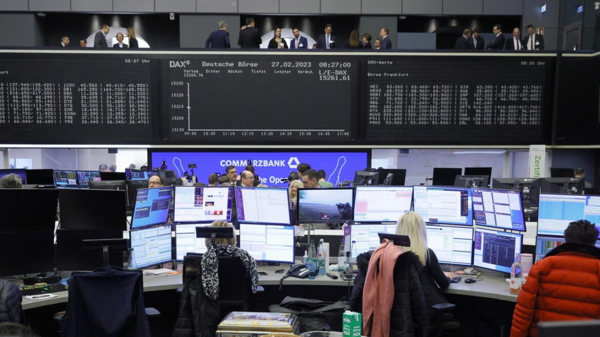 Borsa: Milano positiva (+0,74%) con l’Europa e i futures di Wall Street